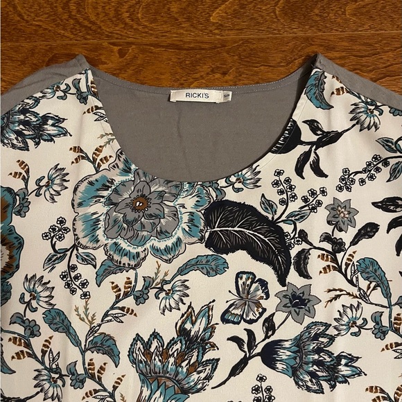 Paisley top - Picture 2 of 3